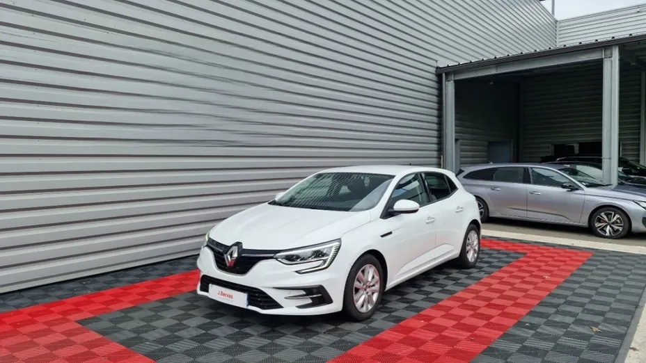 RENAULT Megane -