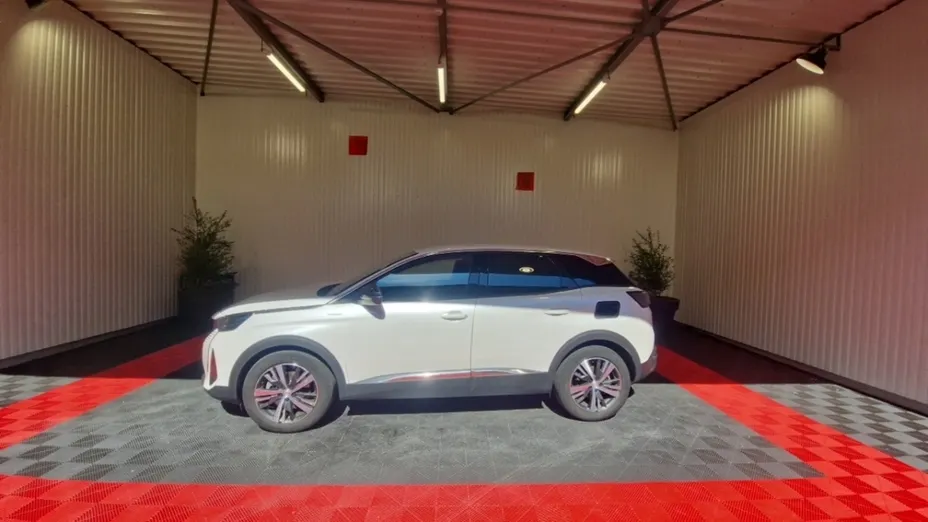 PEUGEOT 3008 -