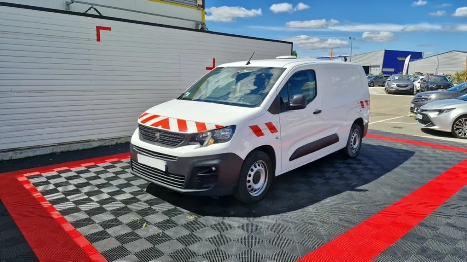 PEUGEOT Partner -