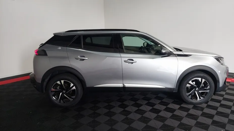 PEUGEOT 2008 -