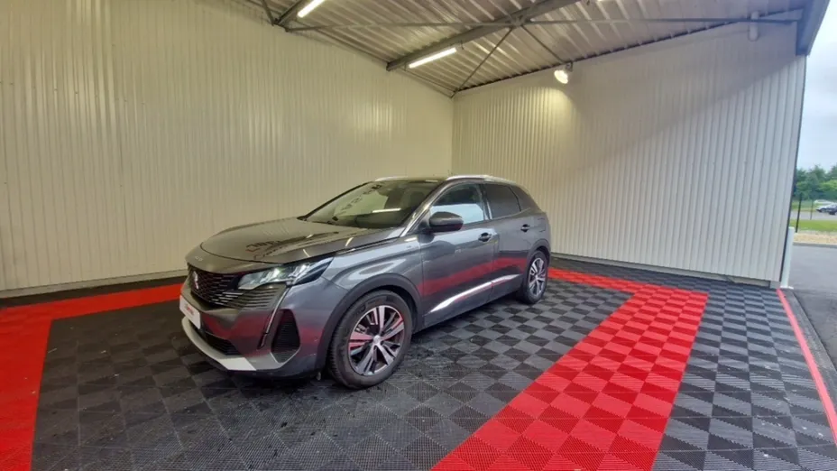 PEUGEOT 3008 -