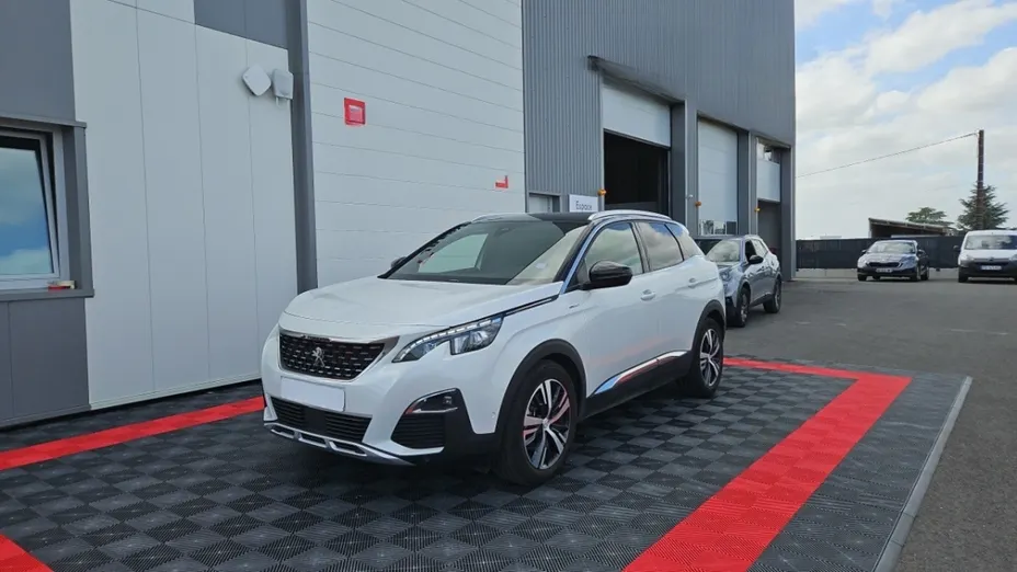 PEUGEOT 3008 -