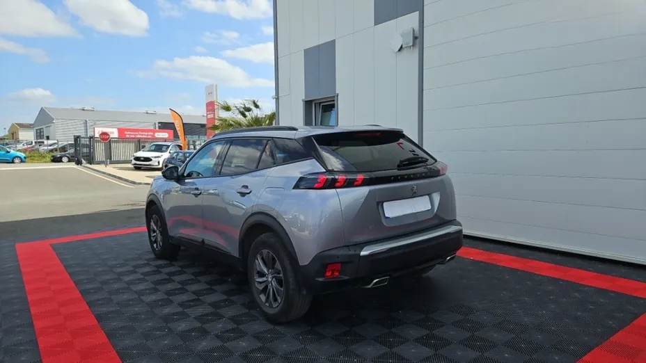 PEUGEOT 2008 -