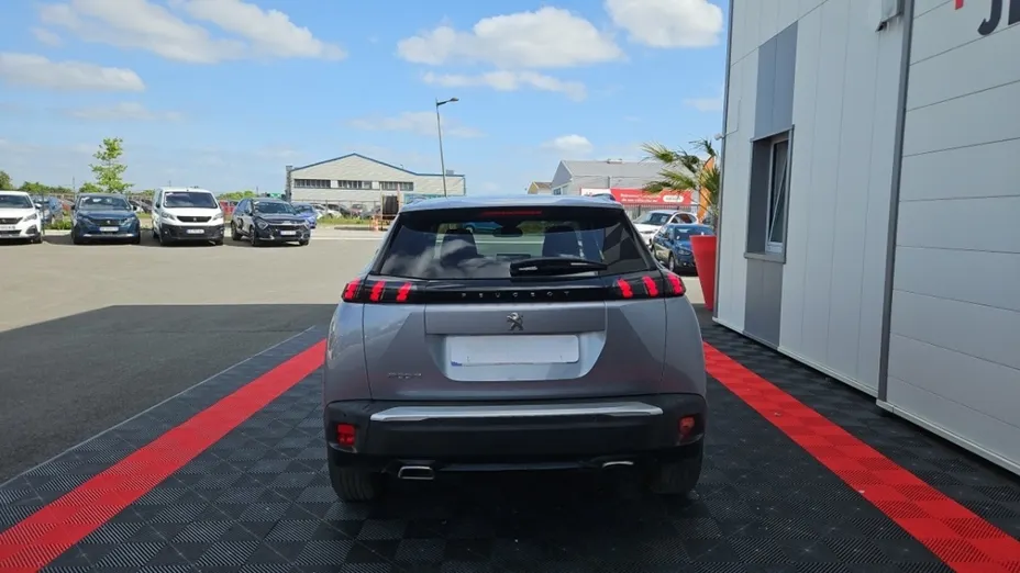 PEUGEOT 2008 -