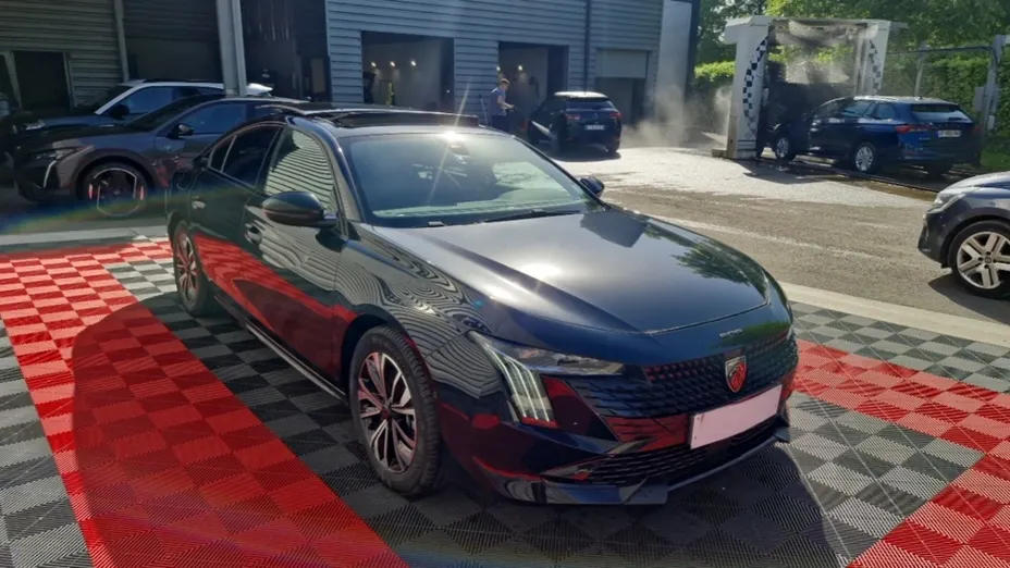 PEUGEOT 508 -