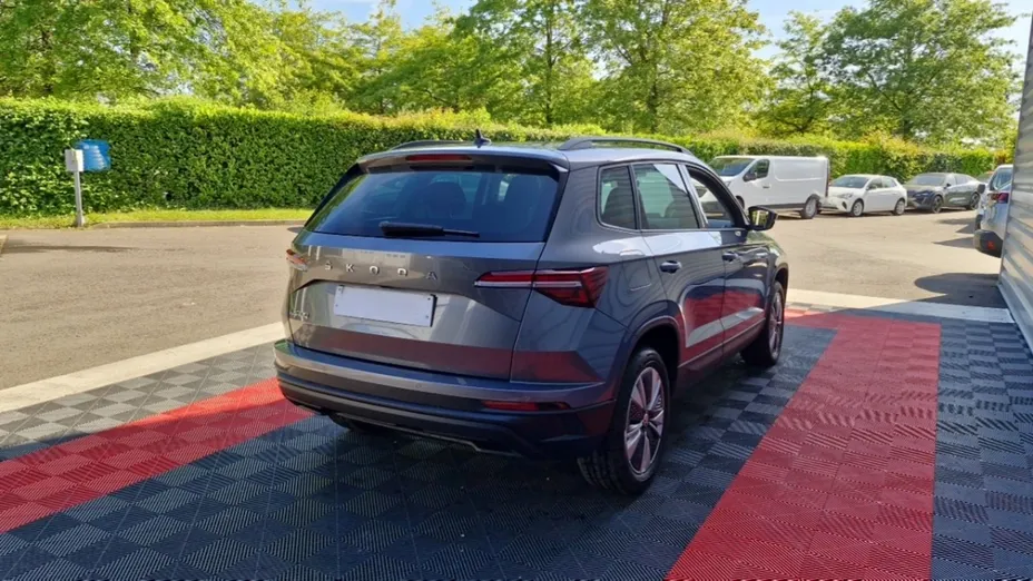 SKODA Karoq -