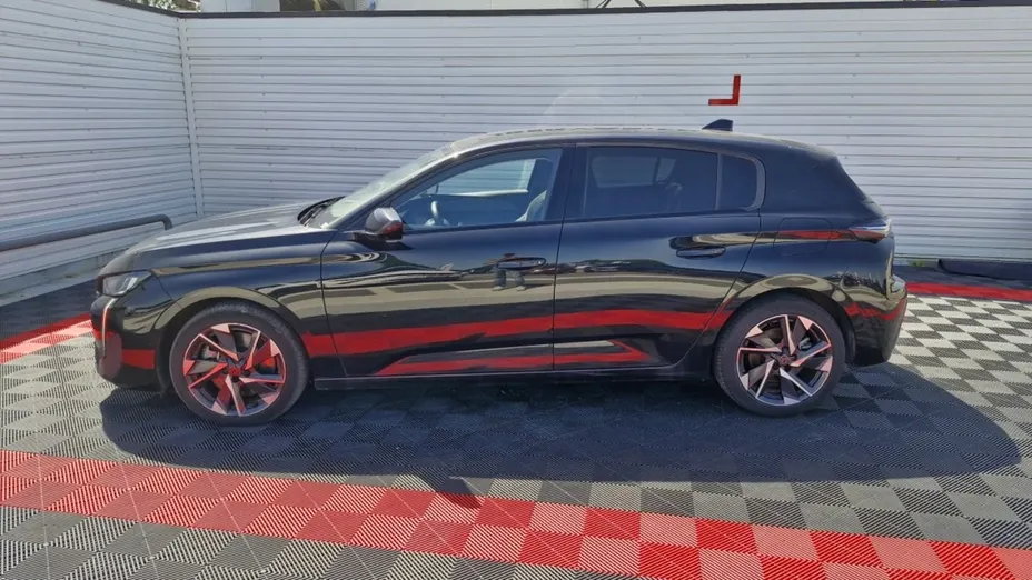 PEUGEOT 308 -