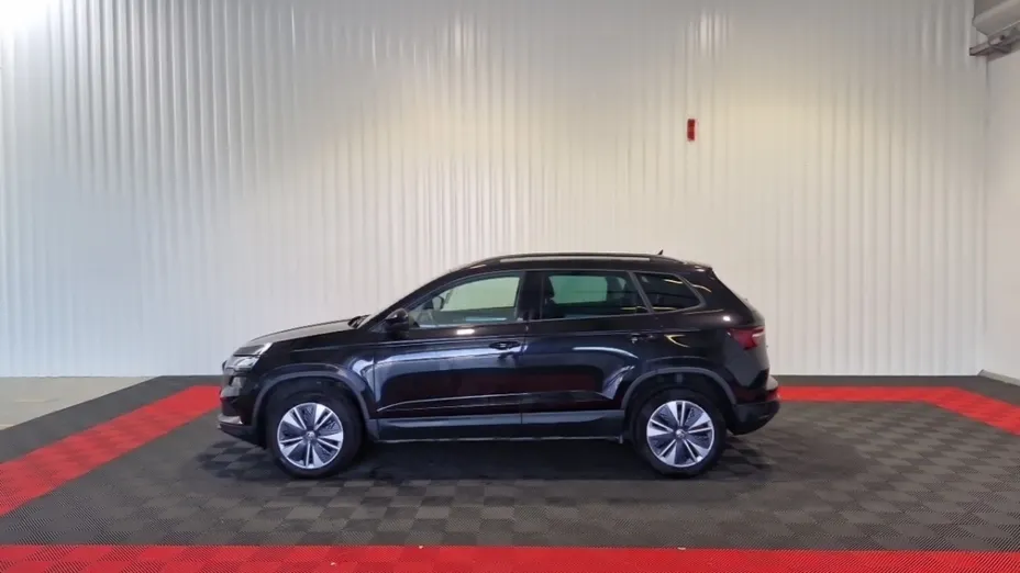 SKODA Karoq -