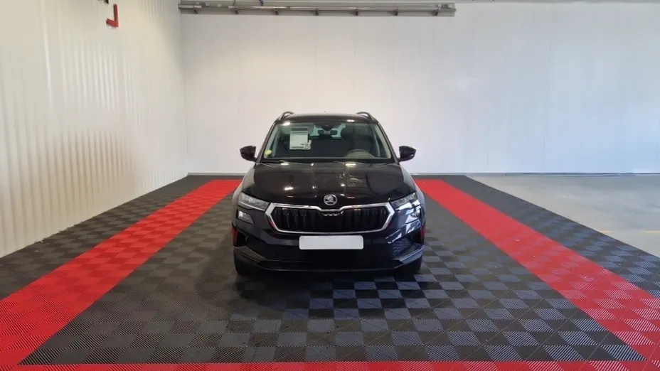 SKODA Karoq -