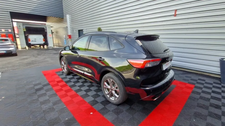 FORD Kuga -