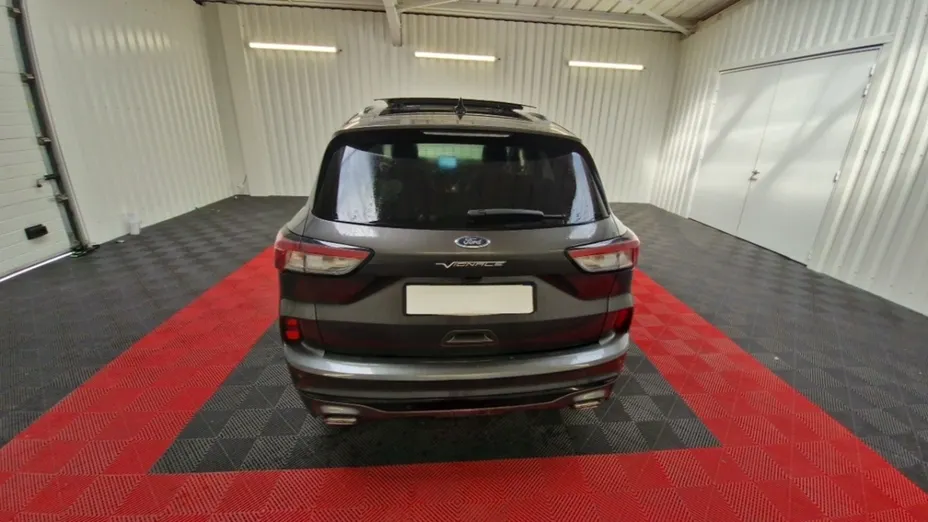 FORD Kuga -