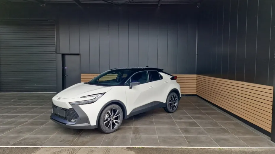 TOYOTA C-HR -