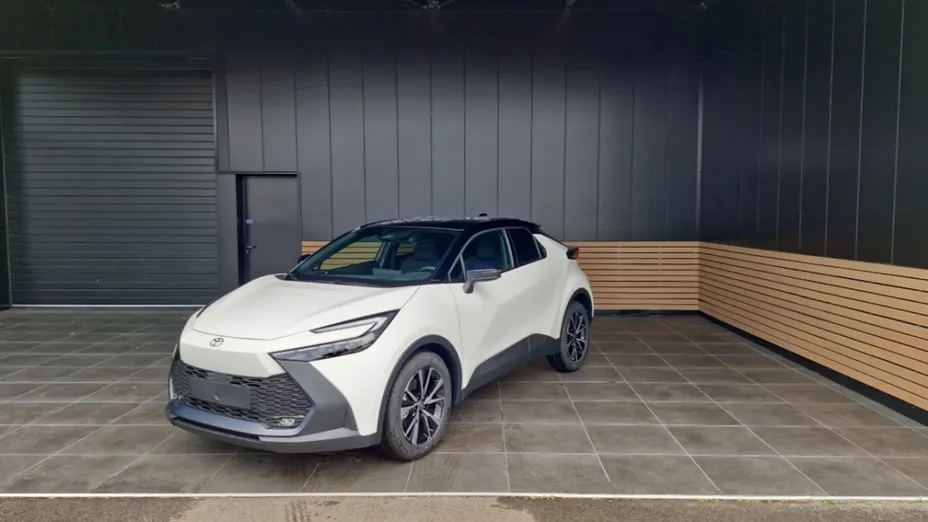 TOYOTA C-HR -