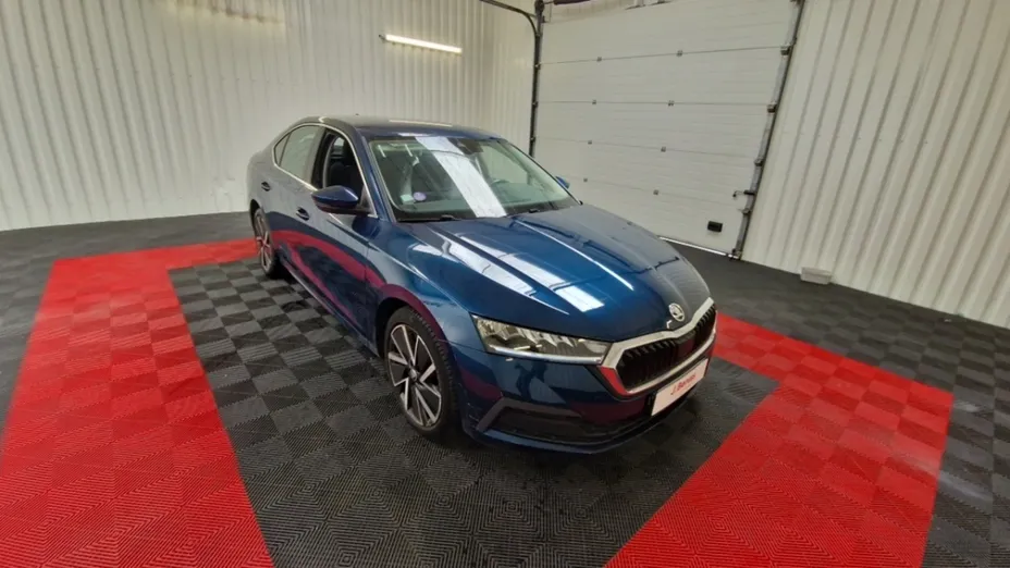 SKODA Octavia -