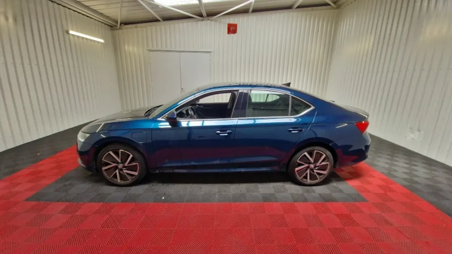 SKODA Octavia -