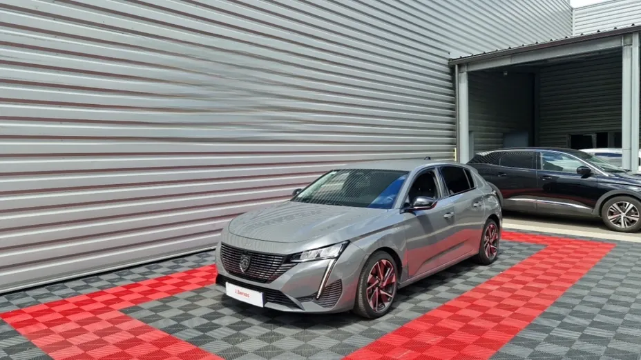 PEUGEOT 308 -