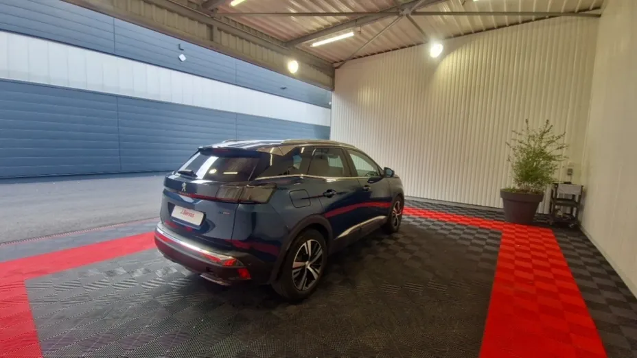 PEUGEOT 3008 -