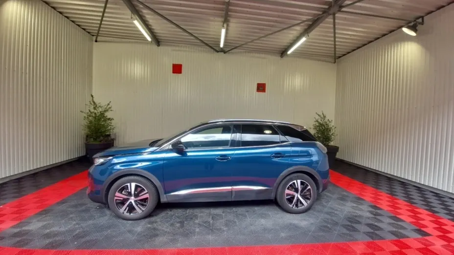 PEUGEOT 3008 -