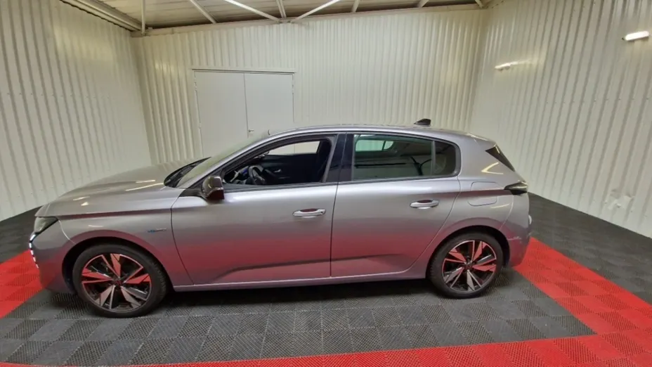 PEUGEOT 308 -