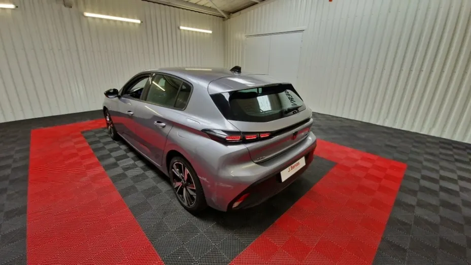 PEUGEOT 308 -