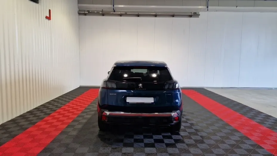 PEUGEOT 3008 -
