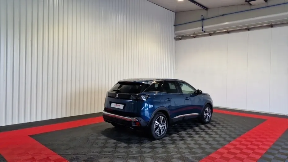 PEUGEOT 3008 -