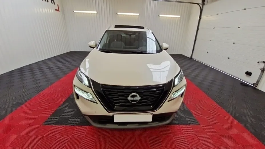 NISSAN X-Trail -
