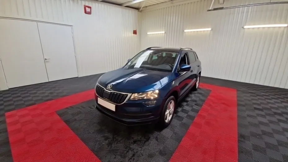 SKODA Karoq -