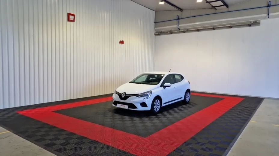 RENAULT Clio -