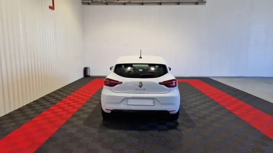 RENAULT Clio -
