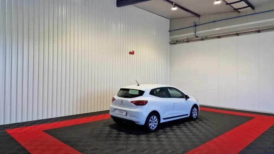 RENAULT Clio -