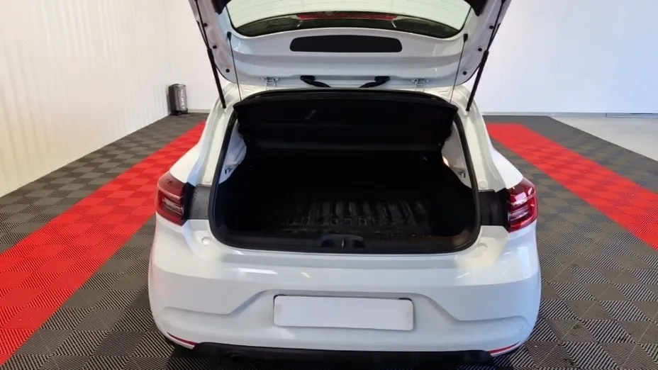 RENAULT Clio -