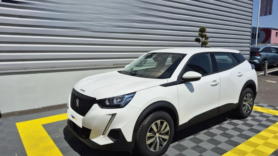 PEUGEOT 2008 -
