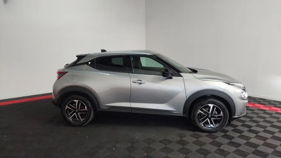 NISSAN Juke -