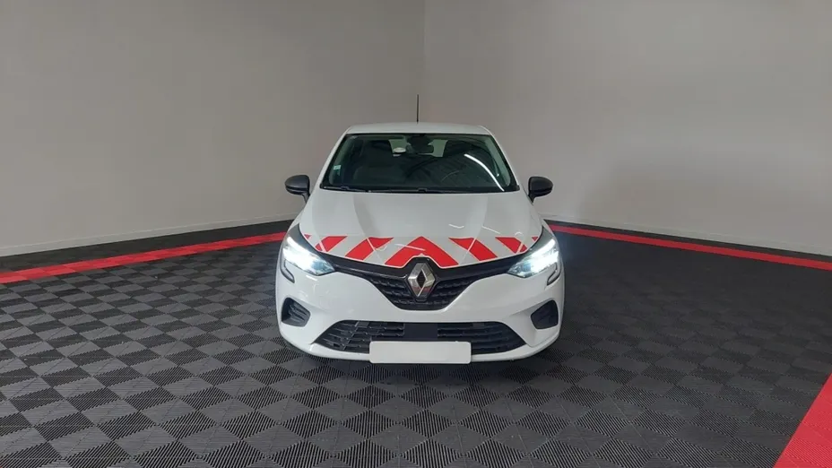 RENAULT Clio -
