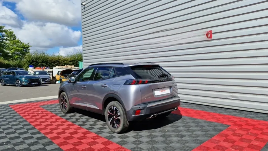 PEUGEOT 2008 -