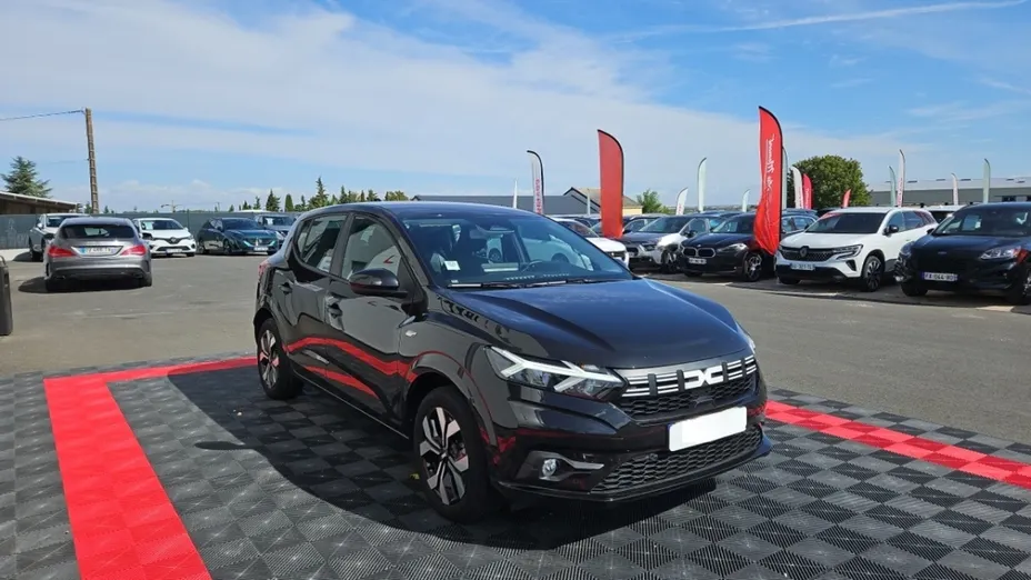 DACIA Sandero -