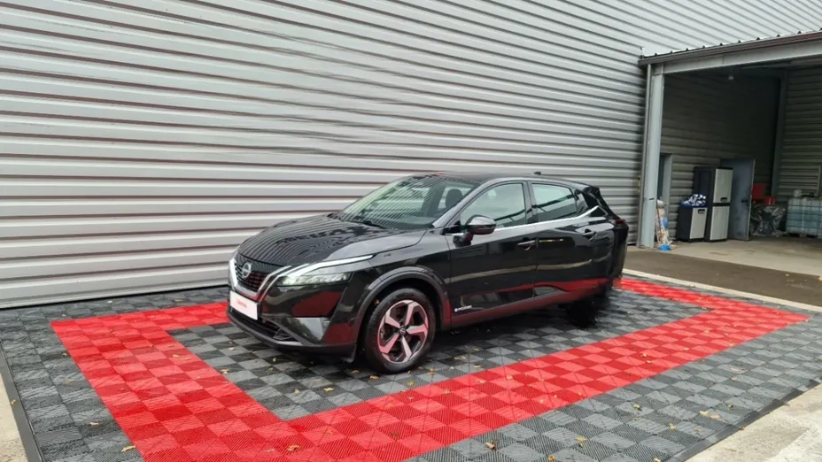 NISSAN Qashqai -