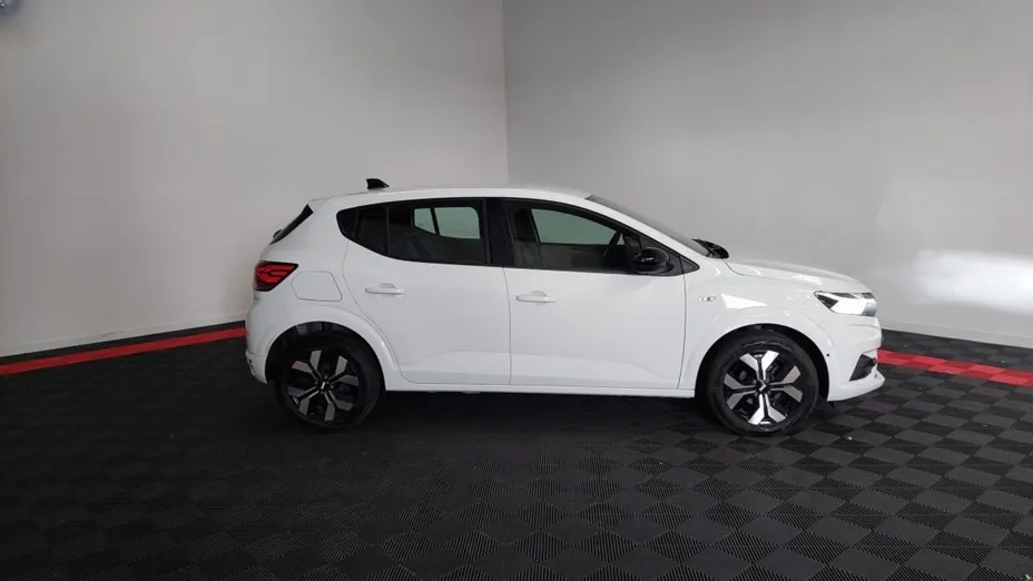 DACIA Sandero -