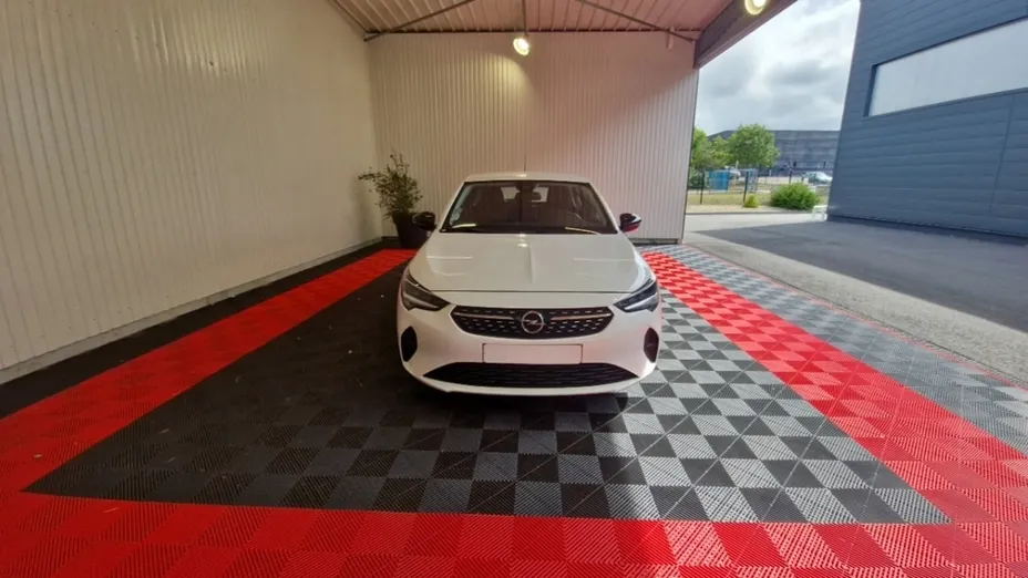OPEL Corsa -