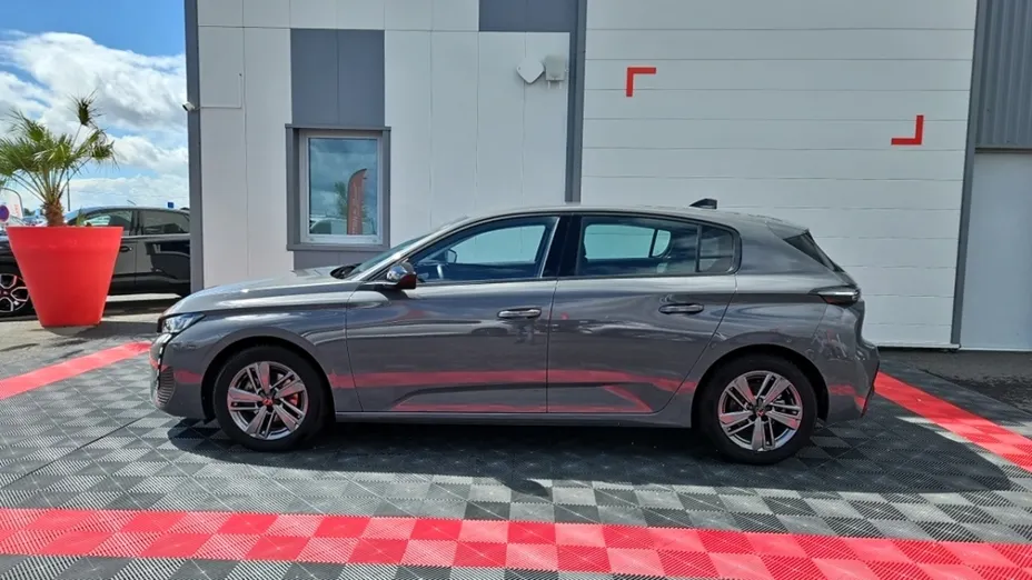 PEUGEOT 308 -