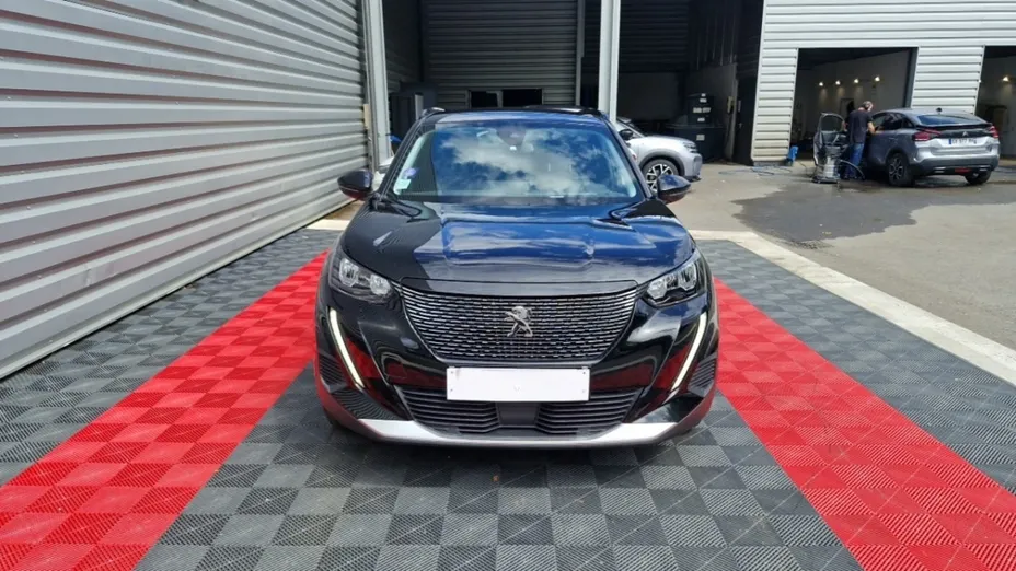 PEUGEOT 2008 -