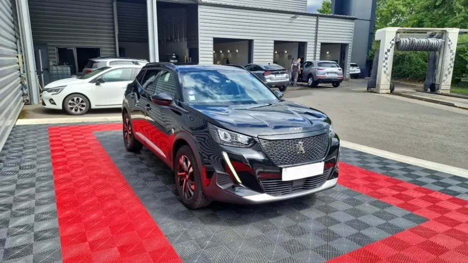 PEUGEOT 2008 -