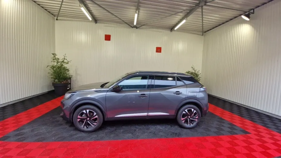 PEUGEOT 2008 -
