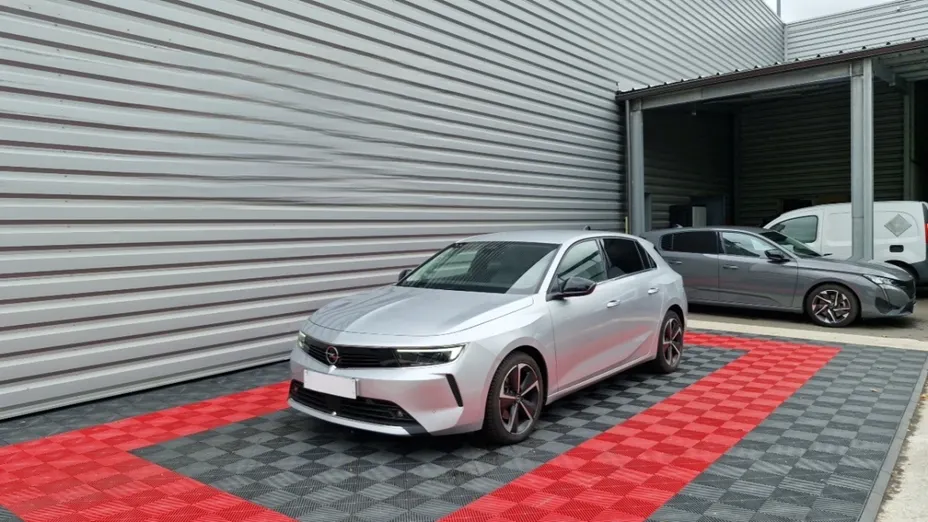 OPEL Astra -