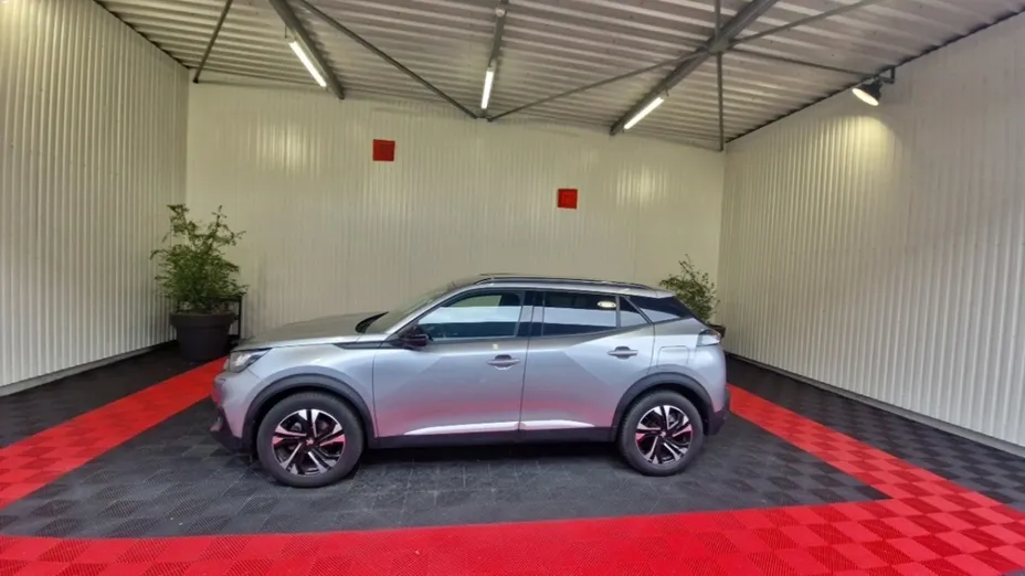 PEUGEOT 2008 -