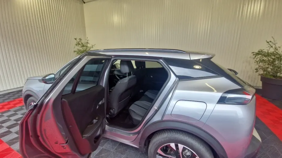 PEUGEOT 2008 -