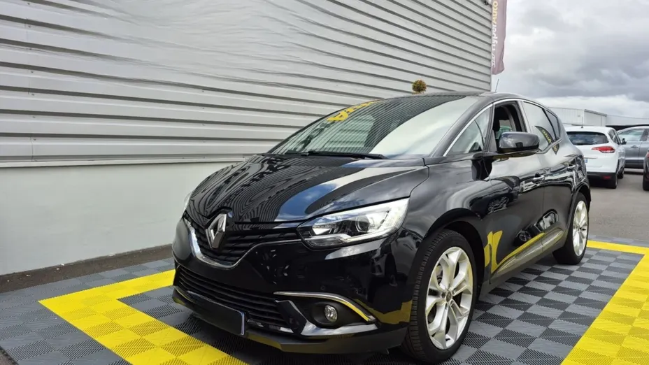 RENAULT Scenic -