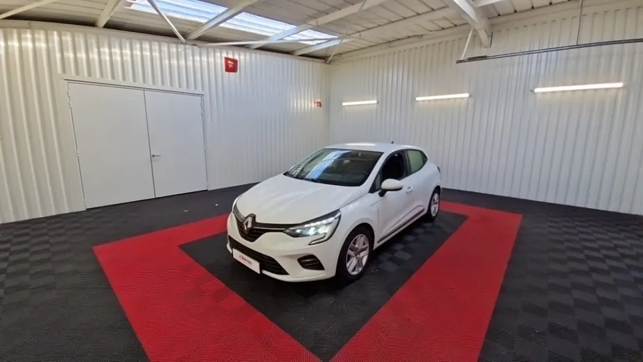 RENAULT Clio -