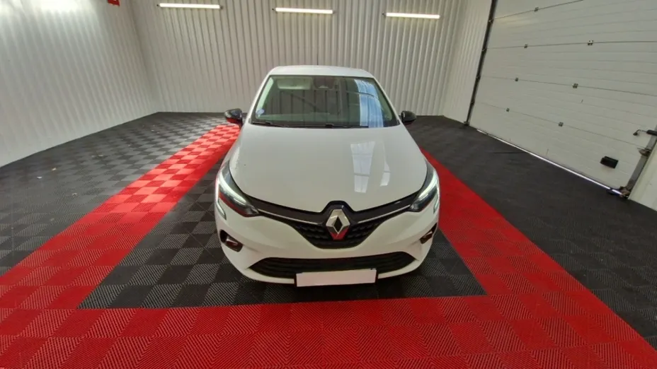 RENAULT Clio -